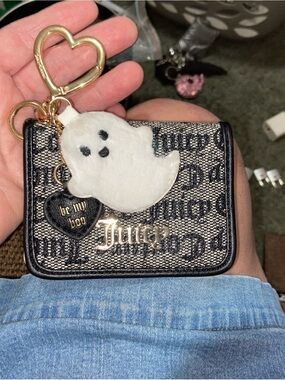 Juicy Couture Cream Card Holder with Monogram Interior